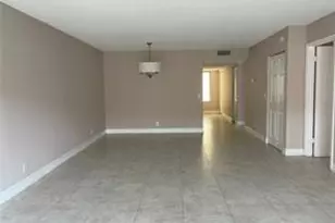 158 Lakeview Dr, Weston, FL 33326 - Photo 25