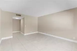 158 Lakeview Dr, Weston, FL 33326 - Photo 9