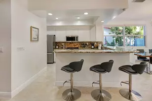 218 Pine Ave, Lauderdale by the Sea, FL 33308 - Photo 7