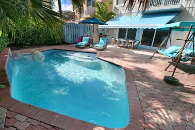 218 Pine Avenue, Lauderdale by the Sea, FL 33308 - Photo 27