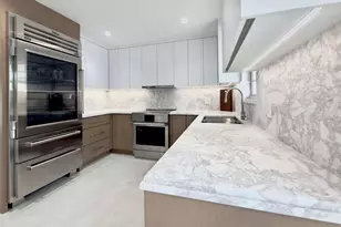 236 SE 3rd Ave, Delray Beach, FL 33483 - Photo 7