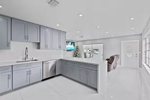 670 SW 29th Ave, Fort Lauderdale, FL 33312 - Photo 9