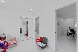 670 SW 29th Ave, Fort Lauderdale, FL 33312 - Photo 17