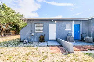 112 W 34th St, Riviera Beach, FL 33404 - Photo 5