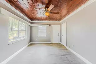 112 W 34th St, West Palm Beach, FL 33404 - Photo 3