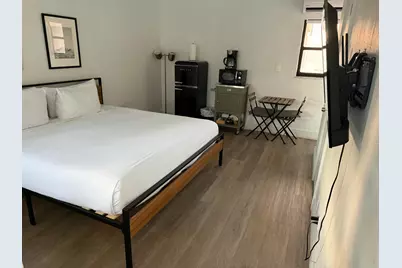 2100 NE 33rd Avenue #102, Fort Lauderdale, FL 33305 - Photo 1