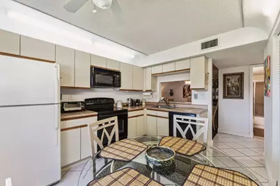 15301 Pembridge Avenue #43, Delray Beach, FL 33484 - Photo 7