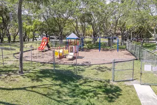 2221 Cypress Island Dr, Pompano Beach, FL 33069 - Photo 31
