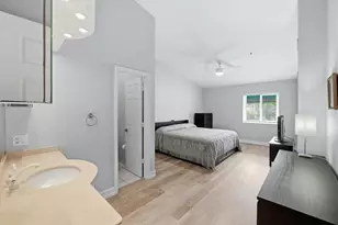 2445 NE 14th St, Pompano Beach, FL 33062 - Photo 19