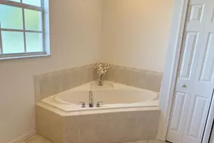 2619 SW Ann Arbor Rd, Port Saint Lucie, FL 34953 - Photo 9