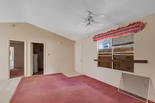 188 SW Milburn Cir, Port Saint Lucie, FL 34953 - Photo 5