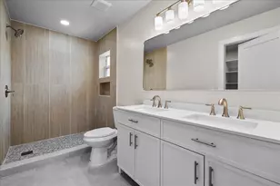 426 Bayberry Dr, West Palm Beach, FL 33403 - Photo 19