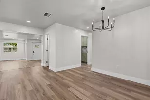 426 Bayberry Dr, West Palm Beach, FL 33403 - Photo 9