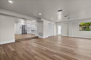 426 Bayberry Dr, West Palm Beach, FL 33403 - Photo 31