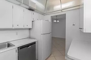 5700 NE 22nd Way, Fort Lauderdale, FL 33308 - Photo 11