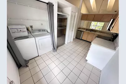 306 Harbour Pointe Way, Greenacres, FL 33413 - Photo 17
