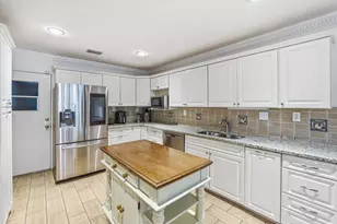 13684 Exotica Ln, Wellington, FL 33414 - Photo 9