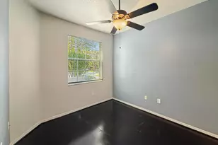 2400 E Aragon Blvd, Sunrise, FL 33313 - Photo 25