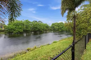 1724 Sawgrass Cir, Greenacres, FL 33413 - Photo 23