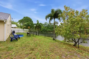 1724 Sawgrass Cir, Greenacres, FL 33413 - Photo 29