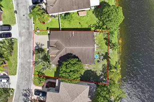 1724 Sawgrass Cir, Greenacres, FL 33413 - Photo 29