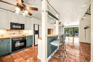 641 NE 19th Ave, Deerfield Beach, FL 33441 - Photo 9