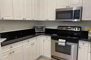 255 Evernia St, West Palm Beach, FL 33401 - Photo 17