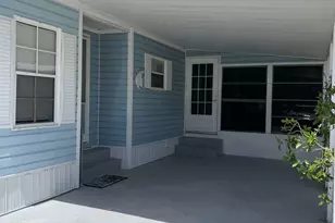 114 Camino Del Rio, Port Saint Lucie, FL 34952 - Photo 3