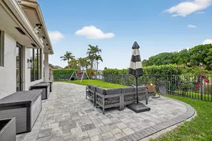 10337 Trianon Pl, Wellington, FL 33449 - Photo 75