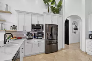 10337 Trianon Pl, Wellington, FL 33449 - Photo 31