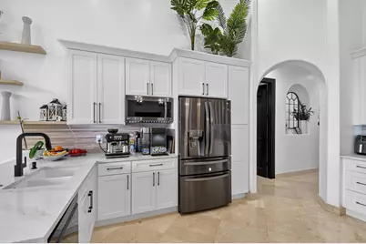 10337 Trianon Place, Wellington, FL 33449 - Photo 31
