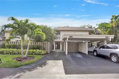 264 Deer Creek Wildwood Lane E, Deerfield Beach, FL 33442 - Photo 1