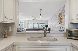 842 SE 19th Ave, Deerfield Beach, FL 33441 - Photo 13