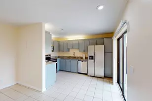 1921 N Congress Ave, West Palm Beach, FL 33401 - Photo 5