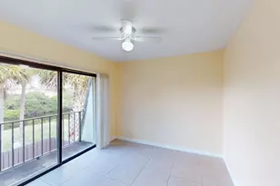 1921 N Congress Ave, West Palm Beach, FL 33401 - Photo 21