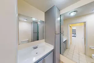 1921 N Congress Ave, West Palm Beach, FL 33401 - Photo 11