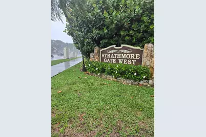 358 Quebec Court, Royal Palm Beach, FL 33411 - Photo 9