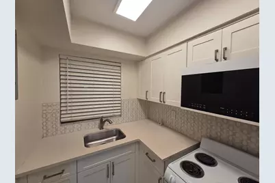 5630 NE 18th Avenue #304, Fort Lauderdale, FL 33334 - Photo 5
