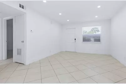 1015 NE 17th Avenue #102, Fort Lauderdale, FL 33304 - Photo 3