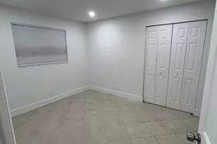 1015 NE 17th Ave, Fort Lauderdale, FL 33304 - Photo 5