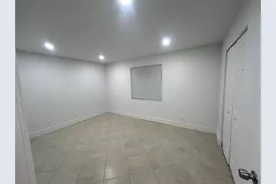 1015 NE 17th Avenue #102, Fort Lauderdale, FL 33304 - Photo 3
