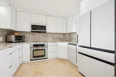 215 N Birch Road #A2, Fort Lauderdale, FL 33304 - Photo 9