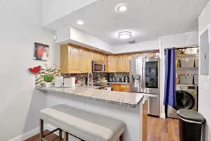 7208 Sportsmans Dr, North Lauderdale, FL 33068 - Photo 11