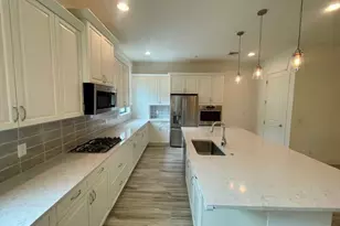 8074 Hobbes Wy, Palm Beach Gardens, FL 33418 - Photo 5