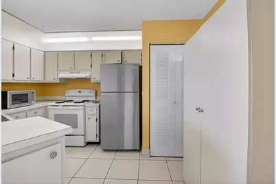 7535 S Oriole Boulevard #206, Delray Beach, FL 33446 - Photo 11