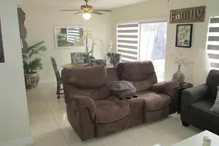 8730 SW 154th Cir Pl, Miami, FL 33193 - Photo 5