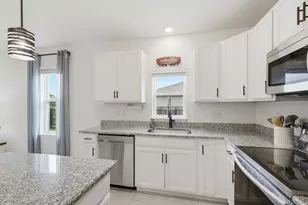 2220 SE Lucaya St, Port Saint Lucie, FL 34952 - Photo 5