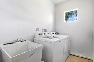 4742 Grand Cypress Cir N, Coconut Creek, FL 33073 - Photo 27