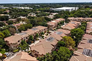 4742 Grand Cypress Cir N, Coconut Creek, FL 33073 - Photo 39