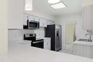 5650 Lake Osborne Dr, Lake Worth, FL 33461 - Photo 11